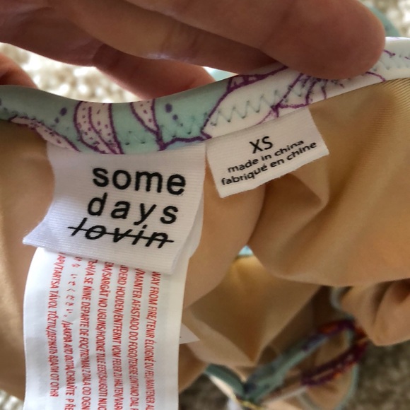 Somedays Lovin One Piece - Picture 3 of 4